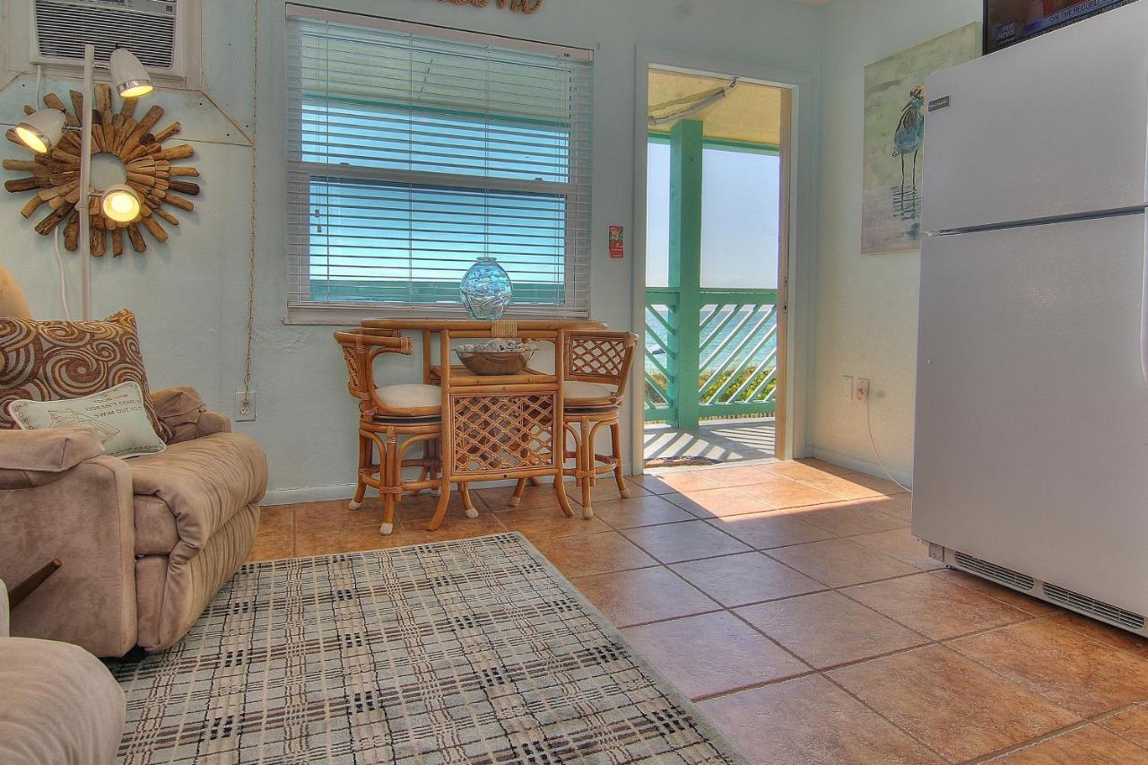 Chateau 8W Clearwater Beach Exterior photo